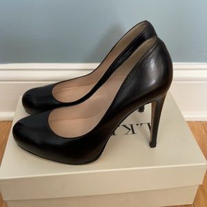 LK Bennett black pumps